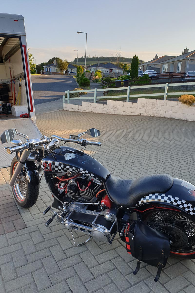 VJ Transport Van - Motorbikes